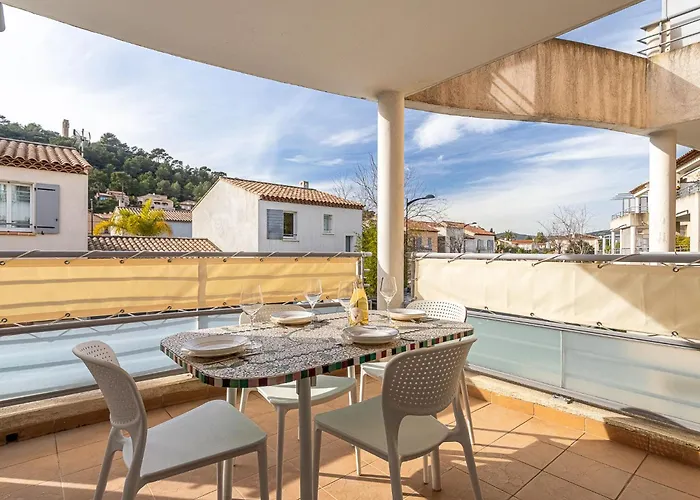 Cote Port By Interhome Apartament Hyères