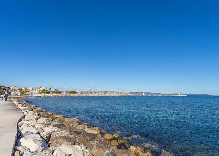 Cote Port By Interhome Lejlighed Hyères